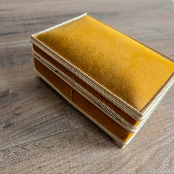 Vintage Mustard Yellow Velvet Jewelry Box Chest with Mirror. - Picture 6 of 11